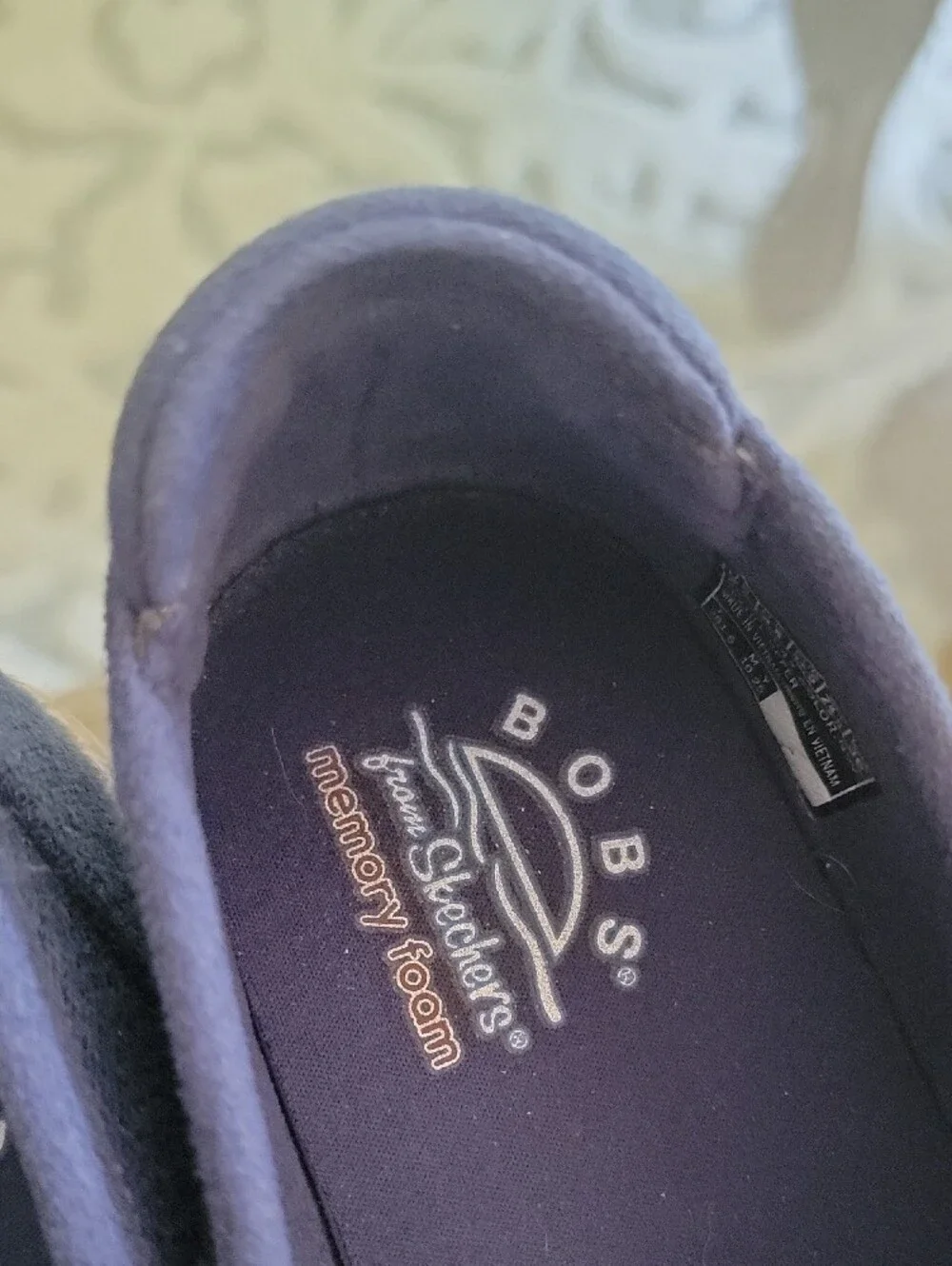 Sketchers Bob's Memory Foam Size 7-1/2.  Comfy!!!